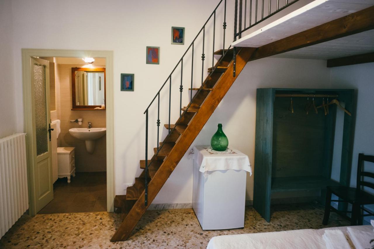 Il Melograno Panzió Ceglie Messapica Kültér fotó