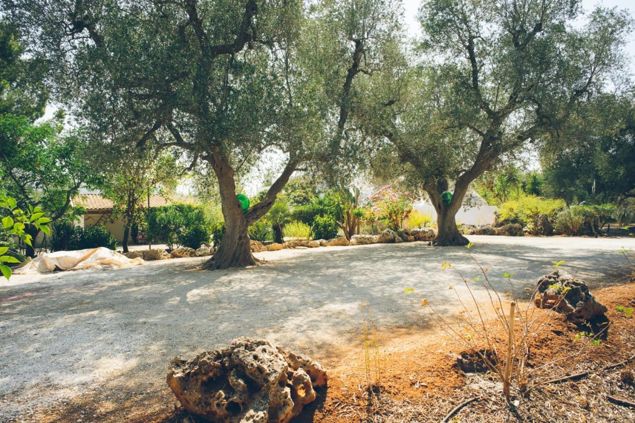 Il Melograno Panzió Ceglie Messapica Kültér fotó